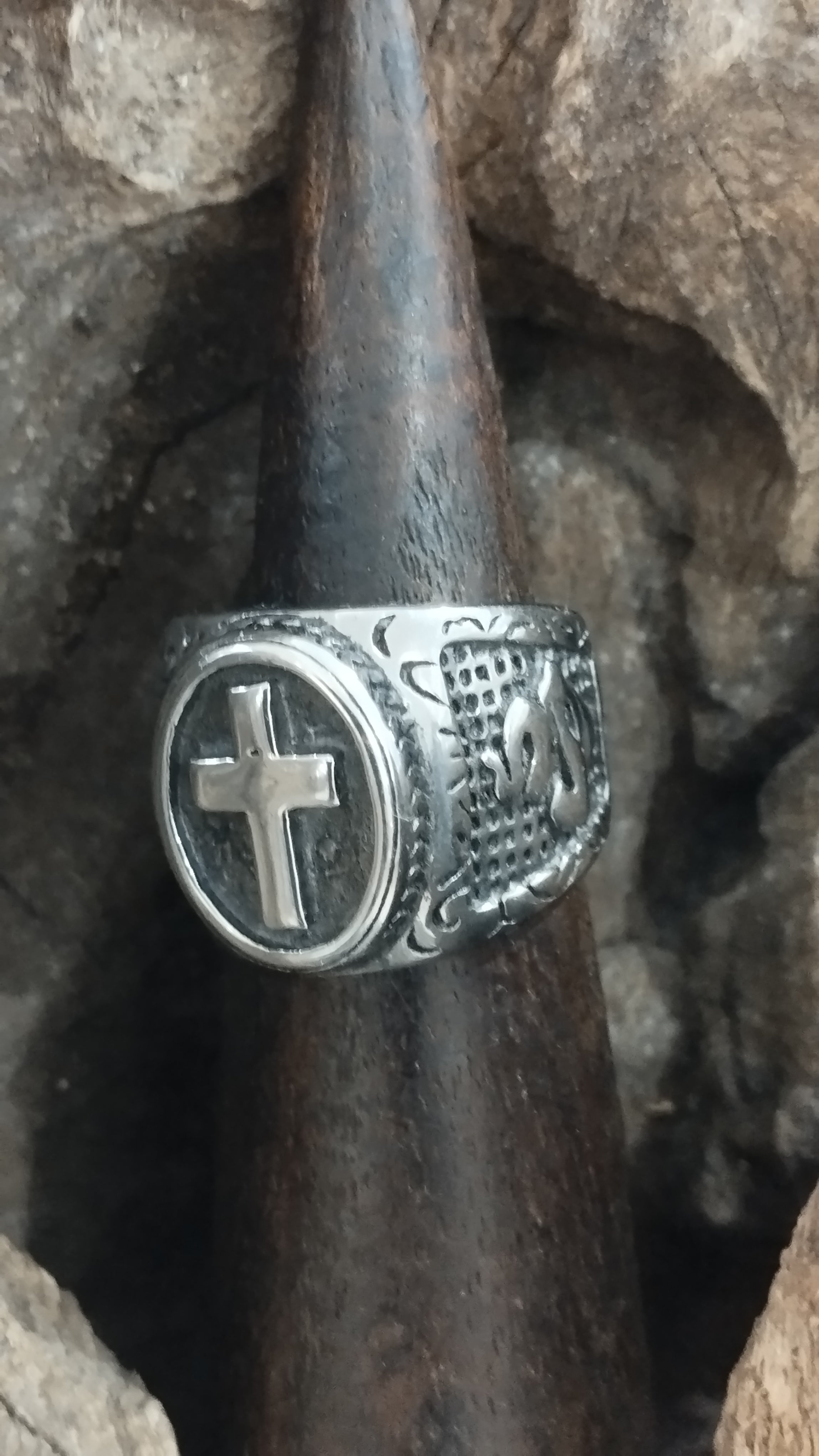 ANILLO SELLO CON CRUZ
