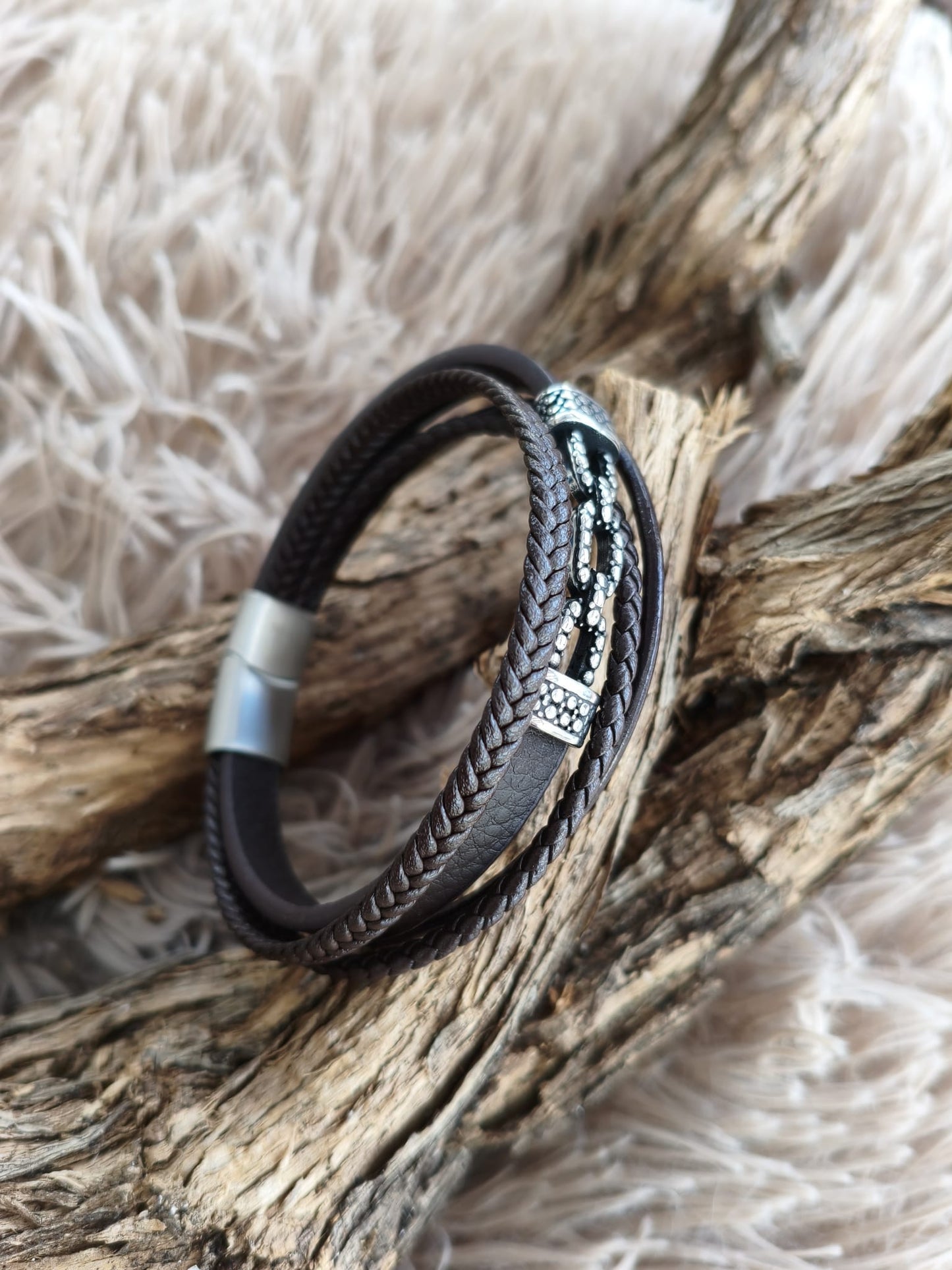 Pulsera de Cuero Trenzado "Legend" – Marrón Chocolate y Acero