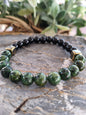 Pulsera "Ocean Anchor" – Piedra Natural Verde y Acentos Dorados