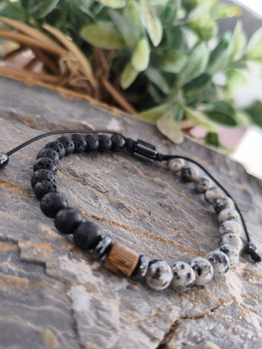 Pulsera "Equilibrium" – Piedra Volcánica, Jaspe Dálmata y Madera
