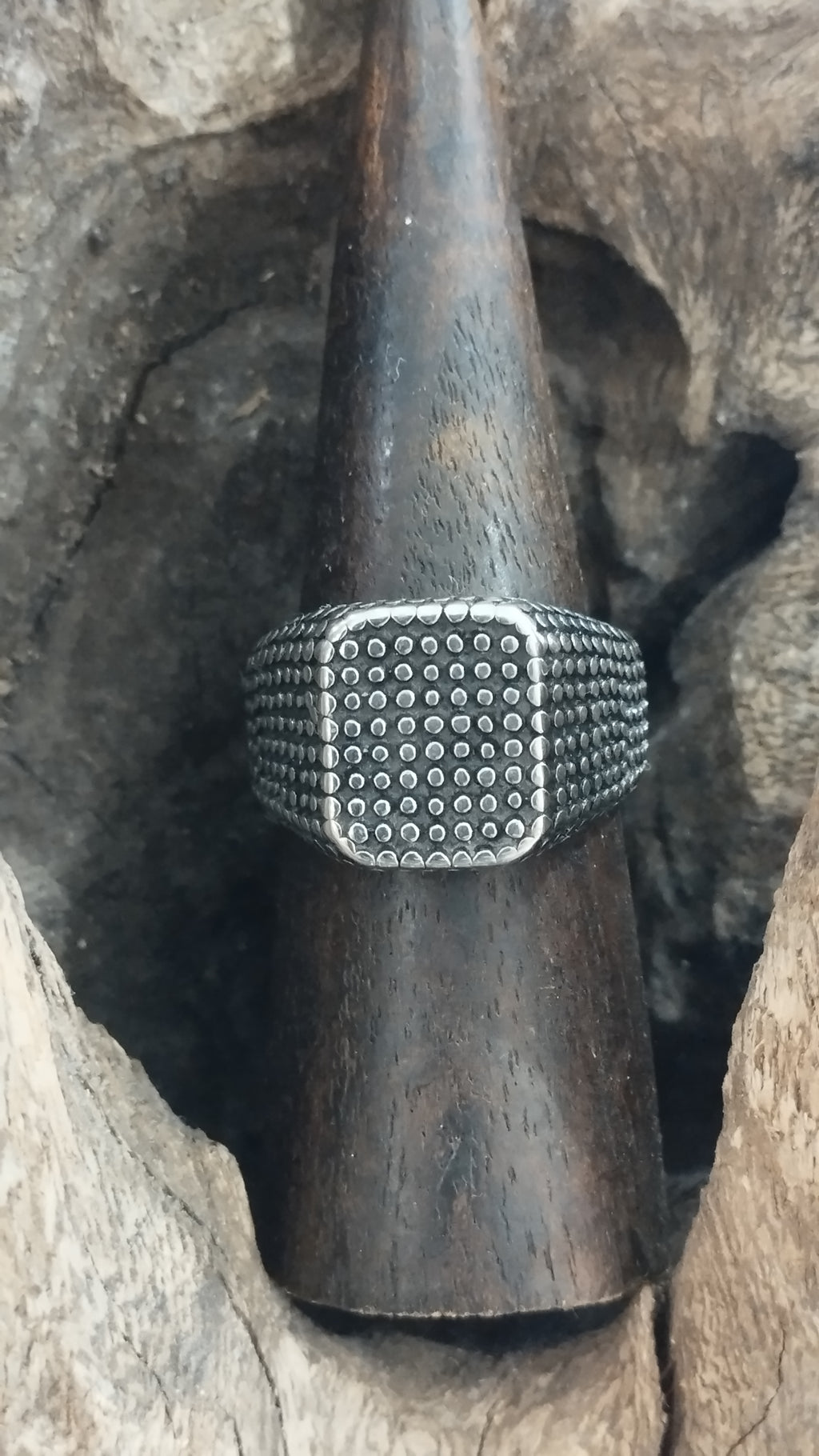 ANILLO SELLO PUNTEADO